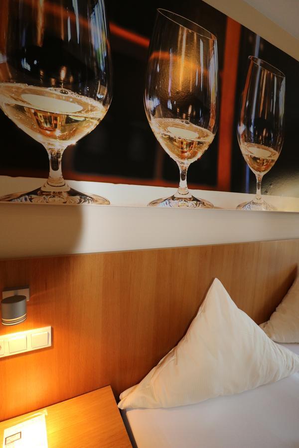 Christiana'S Wein & Art Hotel Bernkastel-Kues Zewnętrze zdjęcie