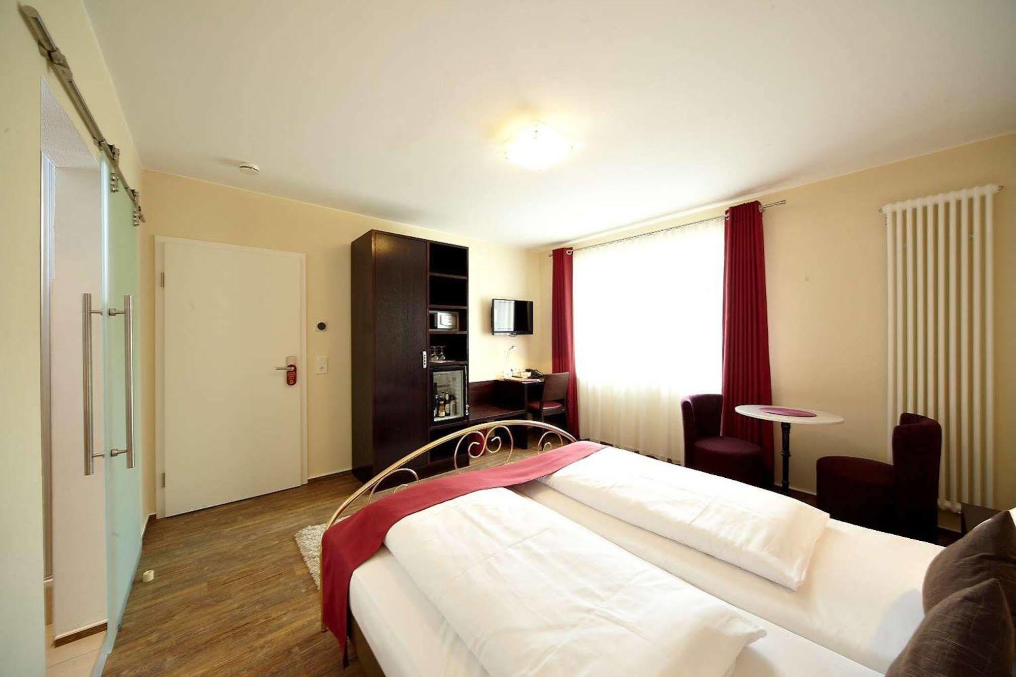 Christiana'S Wein & Art Hotel Bernkastel-Kues Zewnętrze zdjęcie