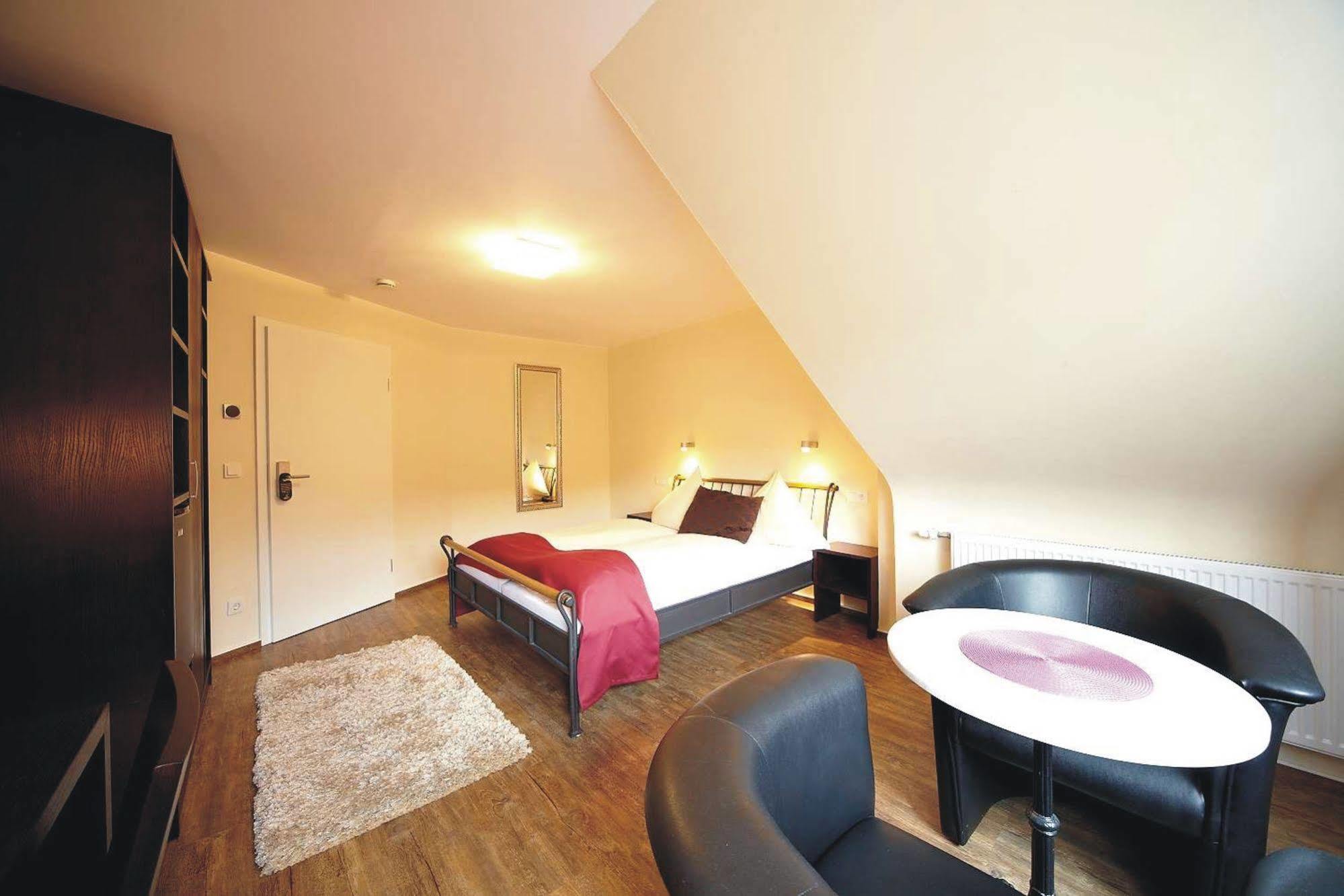 Christiana'S Wein & Art Hotel Bernkastel-Kues Zewnętrze zdjęcie